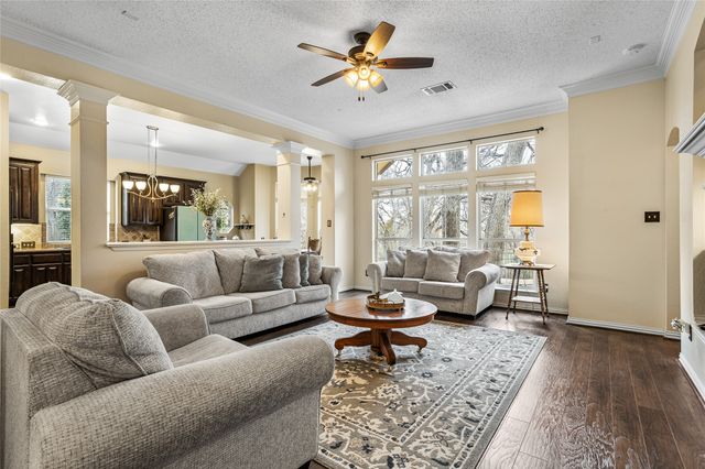 6401 Stone Creek Canyon Court, Fort Worth, TX 76137