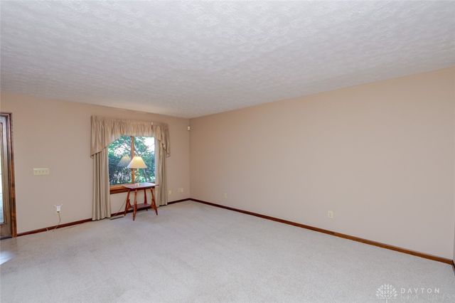 7128 Hartcrest Lane 130, Dayton, OH 45459