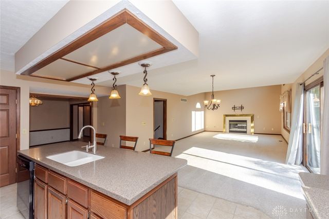 7128 Hartcrest Lane 130, Dayton, OH 45459