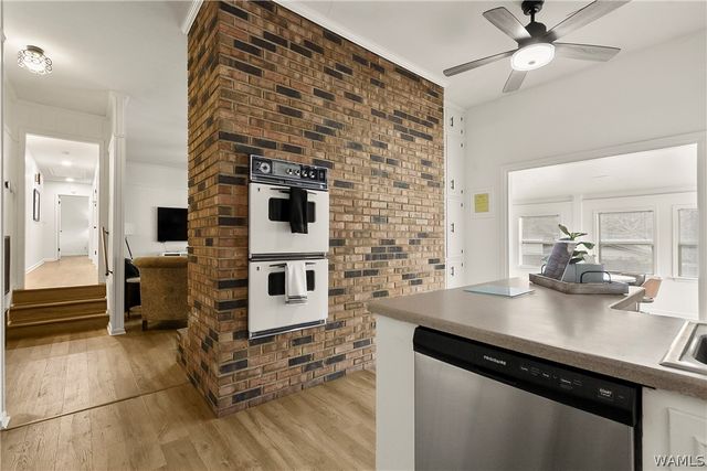 2833 Forest Manor, Northport, AL 35476