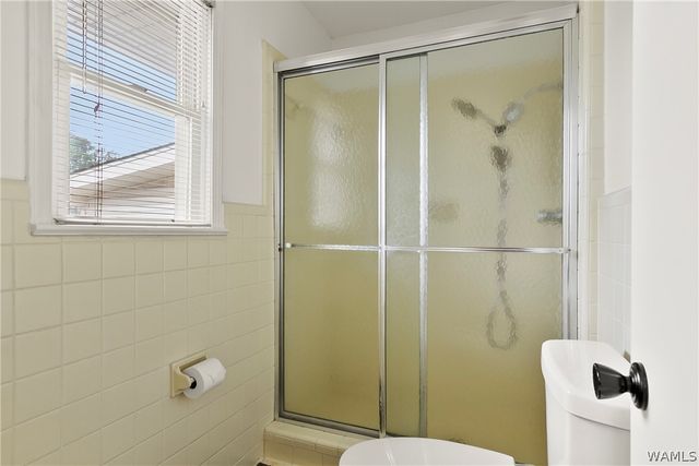 2833 Forest Manor, Northport, AL 35476