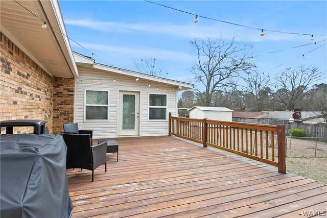 2833 Forest Manor, Northport, AL 35476