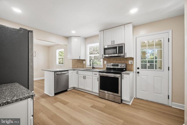 5314 WENDY RD, Sykesville, MD 21784