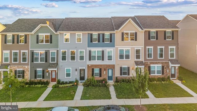 62 COOLIDGE AVE, Ranson, WV 25438