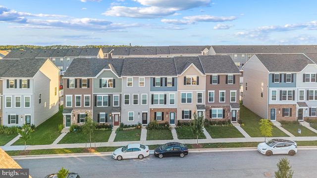 62 COOLIDGE AVE, Ranson, WV 25438
