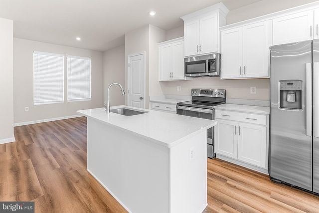 62 COOLIDGE AVE, Ranson, WV 25438