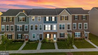 62 COOLIDGE AVE, Ranson, WV 25438