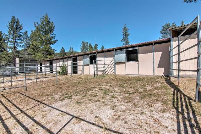 35290 Butterfly Peak Road, Mountain Center, CA 92561