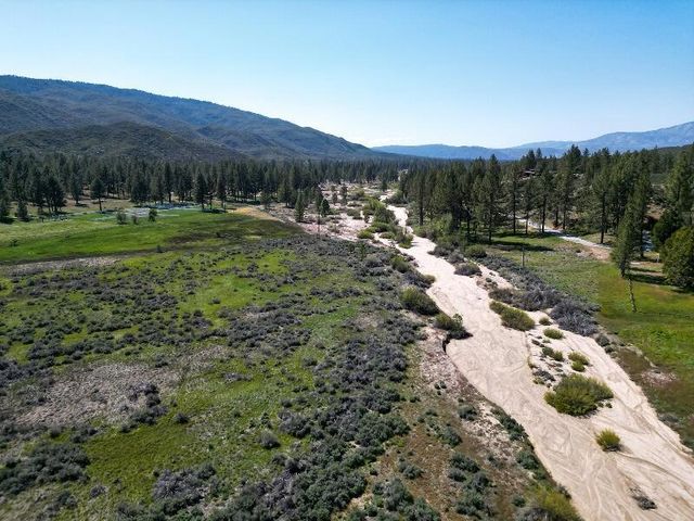 35290 Butterfly Peak Road, Mountain Center, CA 92561