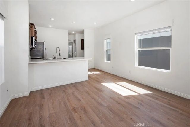 520 Pine 39, Goleta, CA 93117