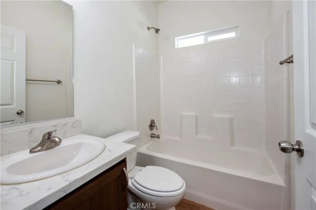 520 Pine 39, Goleta, CA 93117