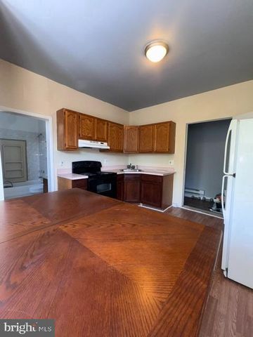 2201 N WOODSTOCK ST, Philadelphia, PA 19132