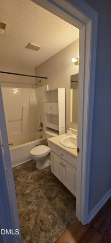 601 W Anderson Street, Selma, NC 27576