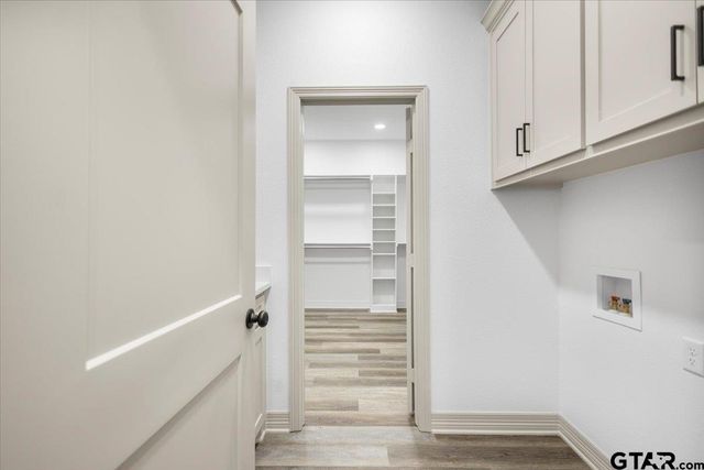 19461 Cedarpark Pl, Lindale, TX 75771