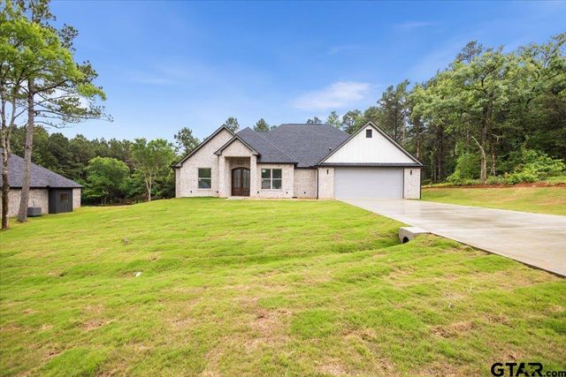 19461 Cedarpark Pl, Lindale, TX 75771