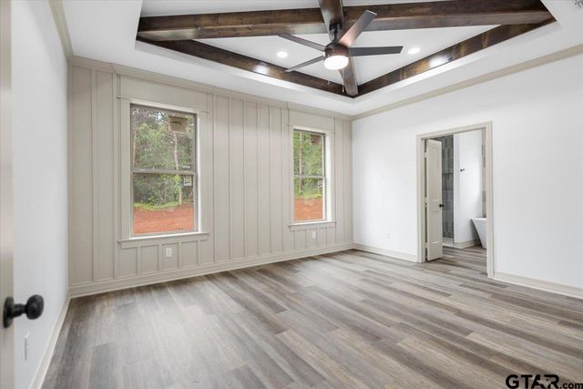 19461 Cedarpark Pl, Lindale, TX 75771