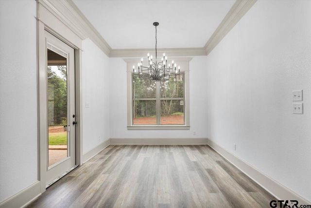 19461 Cedarpark Pl, Lindale, TX 75771