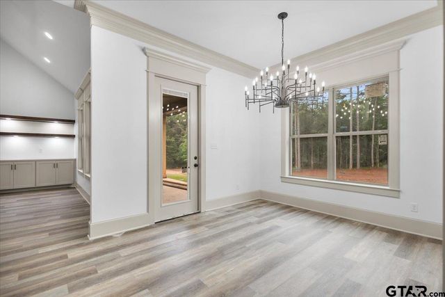 19461 Cedarpark Pl, Lindale, TX 75771