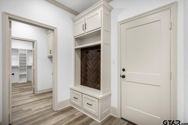 19461 Cedarpark Pl, Lindale, TX 75771