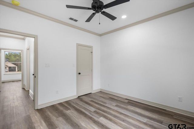 19461 Cedarpark Pl, Lindale, TX 75771