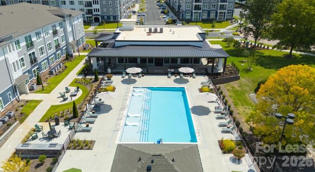 2546 Perimeter Pointe Parkway 2B, Charlotte, NC 28217