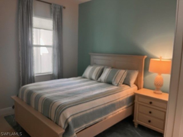 9195 Cayman DR, Naples, FL 34114