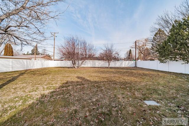 161 E Elm Street, Shelley, ID 83274