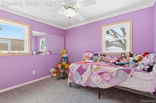 9290 Allen Road, Allen Park, MI 48101