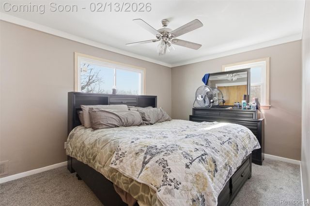 9290 Allen Road, Allen Park, MI 48101