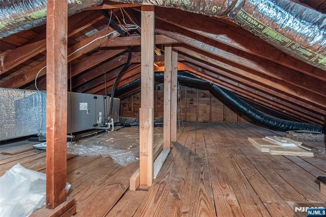 531 Mountain Avenue, Caldwell, NJ 07006
