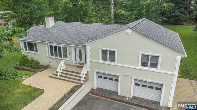 531 Mountain Avenue, Caldwell, NJ 07006