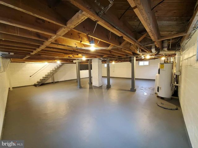 1905 MIMOSA ST, Fredericksburg, VA 22405