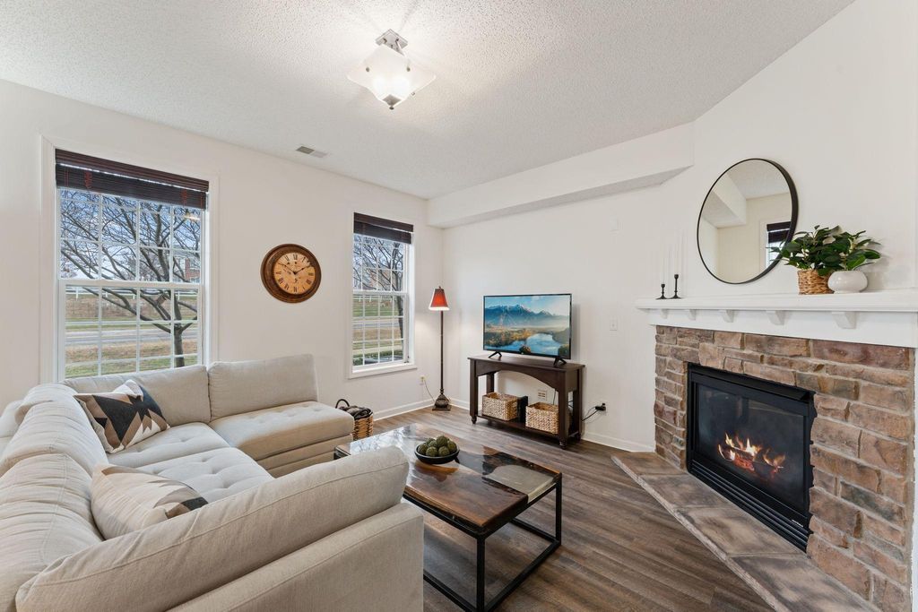 7370 Bunker Lake Boulevard NW, Ramsey, MN 55303