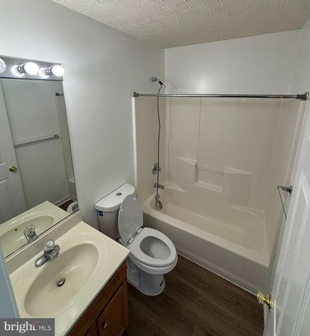 8002 BULLFINCH PL, White Plains, MD 20695