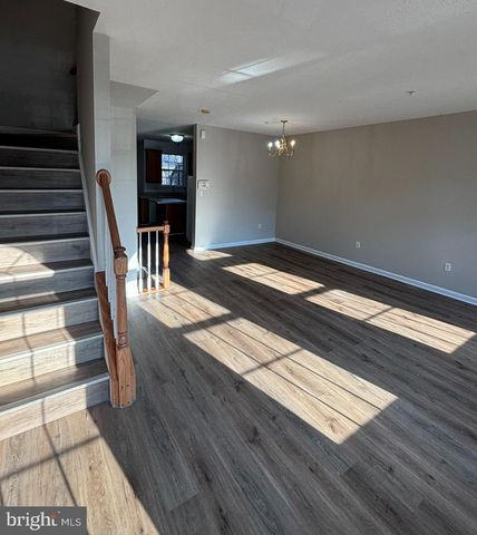 8002 BULLFINCH PL, White Plains, MD 20695