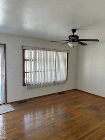 1546 Beecher Drive, St Louis, MO 63136