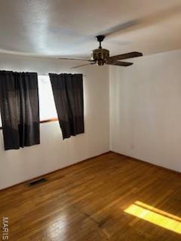 1546 Beecher Drive, St Louis, MO 63136