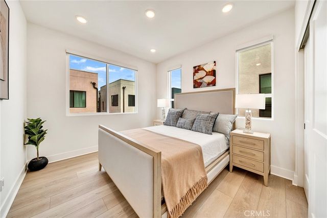 16345 Veterans, Tustin, CA 92782