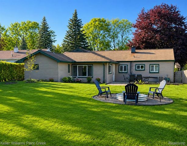 2646 Genes Drive, Auburn Hills, MI 48326