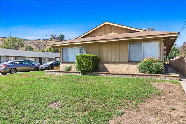3946 Severence, San Bernardino, CA 92405