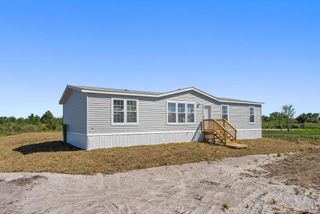 18987 NW 268th Street, Okeechobee, FL 34972