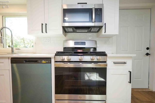 612 2nd Street, Fremont, OH 43420