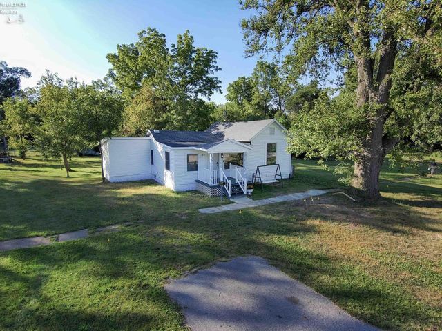 612 2nd Street, Fremont, OH 43420