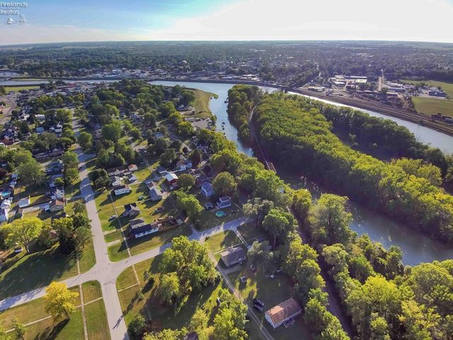 612 2nd Street, Fremont, OH 43420