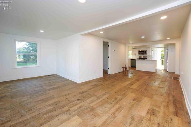 612 2nd Street, Fremont, OH 43420