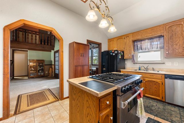2550 Tolowa Trl, Placerville, CA 95667