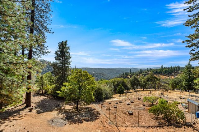 2550 Tolowa Trl, Placerville, CA 95667