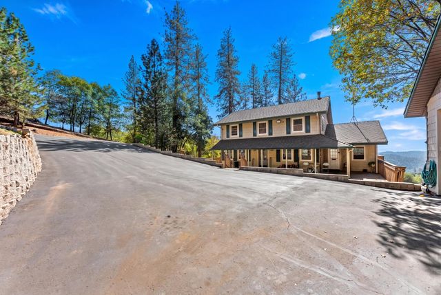 2550 Tolowa Trl, Placerville, CA 95667