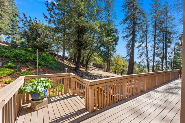 2550 Tolowa Trl, Placerville, CA 95667
