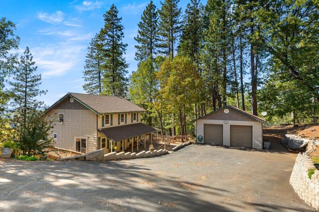 2550 Tolowa Trl, Placerville, CA 95667